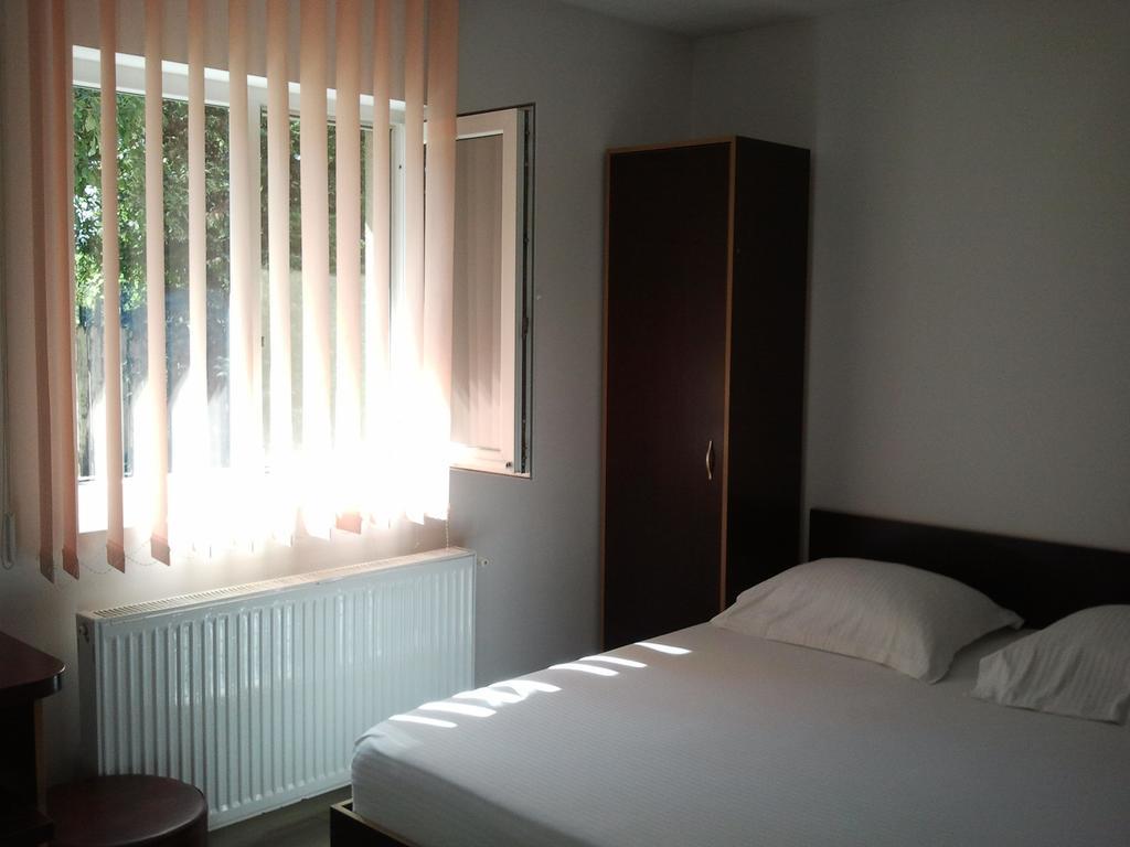 Jr Motel Otopeni Room photo